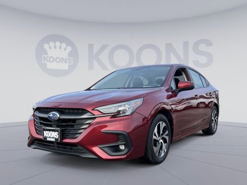 Used 2025 Subaru Legacy Premium image 1