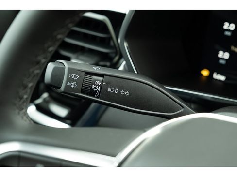 New 2026 GMC Canyon Elevation RWD image 19