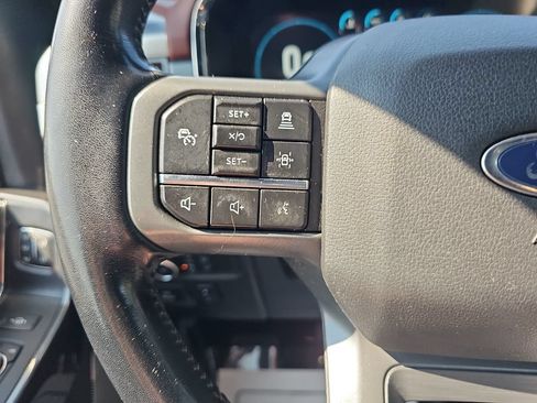 Used 2022 Ford F150 Lariat w/ Equipment Group 502A High AWD/4WD image 16