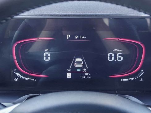 Certified 2025 Kia Telluride LX image 24