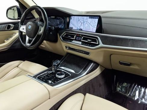 Used 2019 BMW X7 xDrive50i w/ Premium Package image 27