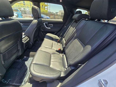 Used 2016 Land Rover Discovery Sport HSE AWD/4WD image 17