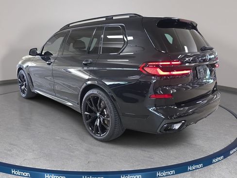 Used 2026 BMW X7 xDrive40i w/ M Sport Package AWD/4WD image 9