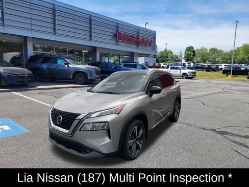 Used 2021 Nissan Rogue SL AWD/4WD image 8