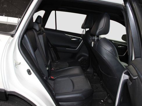 Used 2020 Toyota RAV4 XSE AWD/4WD image 19