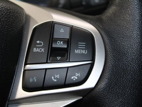 Used 2023 Ford Explorer Limited image 41