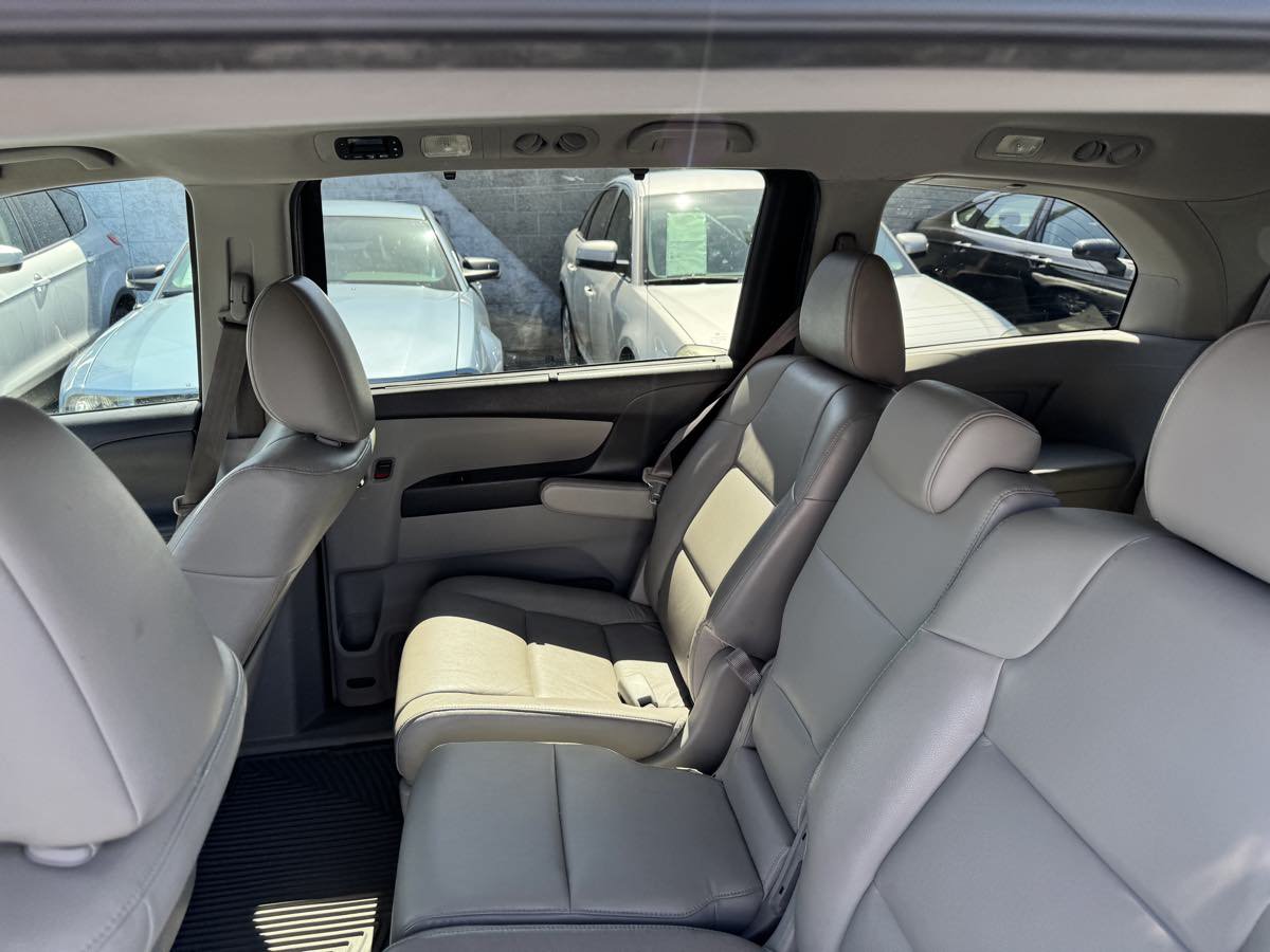 Used 2014 Honda Odyssey EX-L image 31