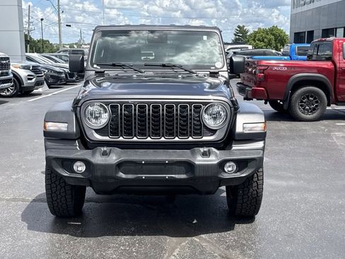 Used 2025 Jeep Wrangler Unlimited Sport AWD/4WD image 10