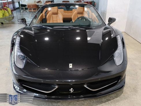 Used 2013 Ferrari 458 Spider RWD image 7