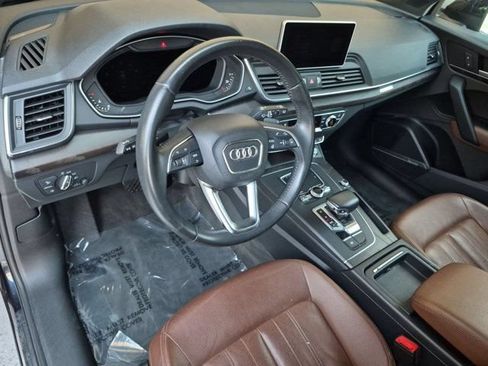 Used 2018 Audi Q5 2.0T Premium Plus w/ Premium Plus Package AWD/4WD image 11