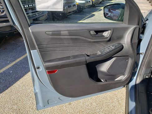 New 2026 Ford Escape Active w/ Tech Pack #1 AWD/4WD image 10