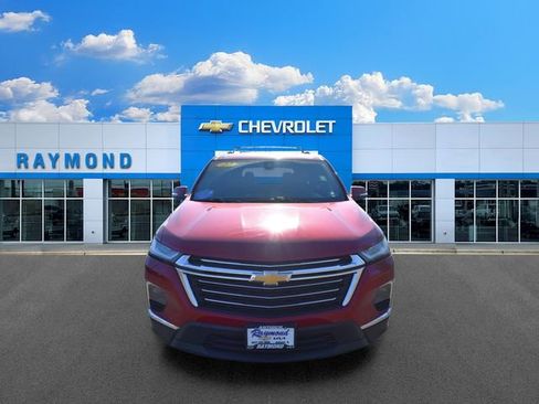Used 2022 Chevrolet Traverse LT AWD/4WD image 8