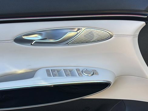 Certified 2026 Genesis GV70 2.5T image 16