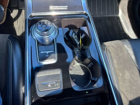 Used 2019 Ford Edge ST w/ Convenience Package AWD/4WD image 31