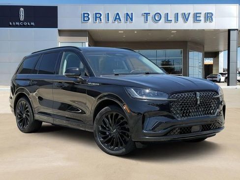 New 2025 Lincoln Aviator Reserve w/ Equipment Group 201A image 1