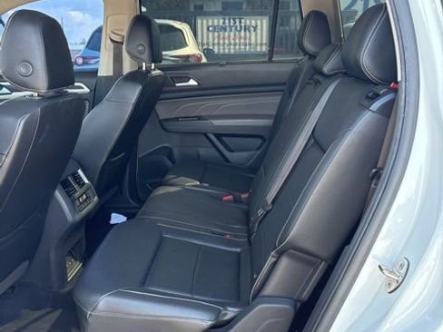 Used 2021 Volkswagen Atlas SE AWD/4WD image 5