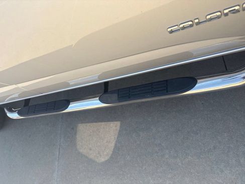 Used 2017 Chevrolet Colorado W/T w/ WT Convenience Package RWD image 5