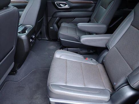 Used 2023 Chevrolet Tahoe High Country AWD/4WD image 11