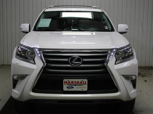 Used 2019 Lexus GX 460 Premium image 2