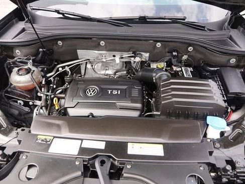 Used 2023 Volkswagen Atlas SEL AWD/4WD image 30