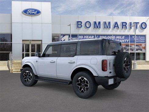 New 2025 Ford Bronco Outer Banks image 4