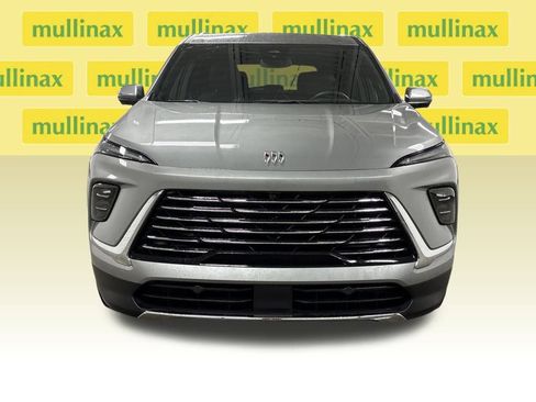 Used 2025 Buick Enclave Preferred image 6