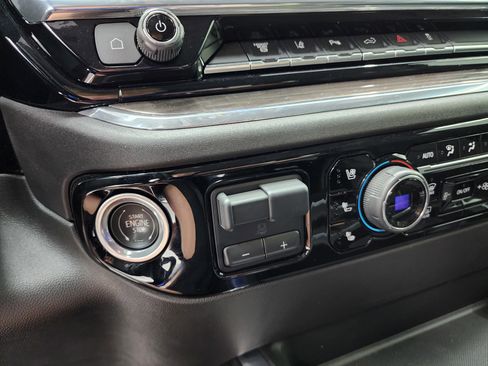 Used 2024 Chevrolet Silverado 3500 LTZ w/ LTZ Convenience Package image 55