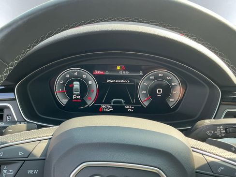 Used 2023 Audi A4 2.0T Premium Plus w/ Premium Plus Package image 5