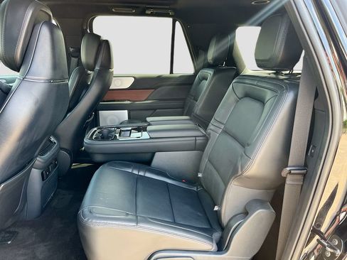 Used 2024 Lincoln Navigator L Reserve AWD/4WD image 26
