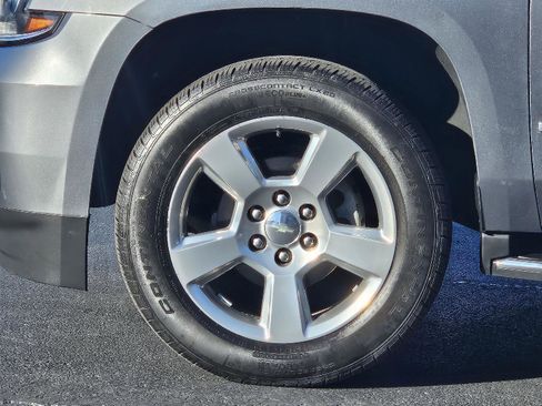 Used 2019 Chevrolet Tahoe Premier w/ Max Trailering Package image 33