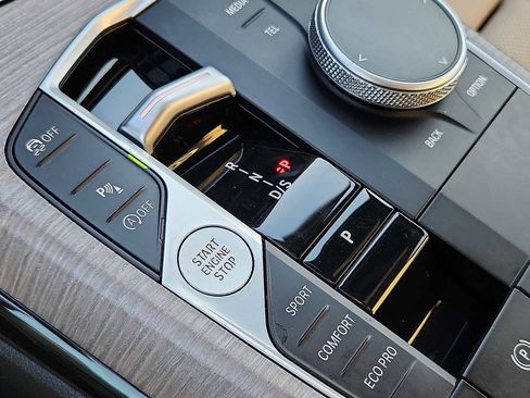 Certified 2025 BMW 230i xDrive Coupe w/ Convenience Package image 14