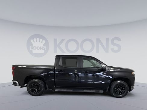 Used 2022 Chevrolet Silverado 1500 LT image 8