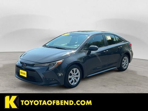 Certified 2023 Toyota Corolla LE FWD image 1