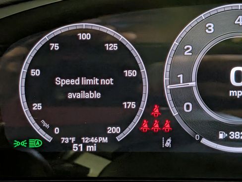 New 2026 Porsche Cayenne S image 32