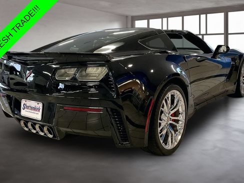 Used 2016 Chevrolet Corvette Z06 w/ 2LZ Preferred Equipment Group RWD image 6