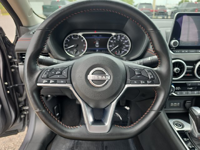 Used 2025 Nissan Sentra SR FWD image 24