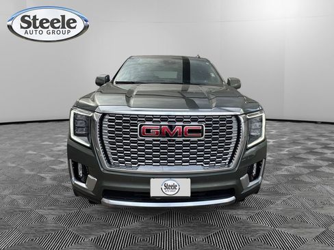 Used 2023 GMC Yukon XL Denali image 8