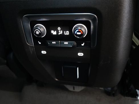 Used 2023 Chevrolet Tahoe Premier RWD image 22