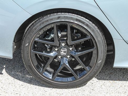 Certified 2025 Honda Civic Sport image 12