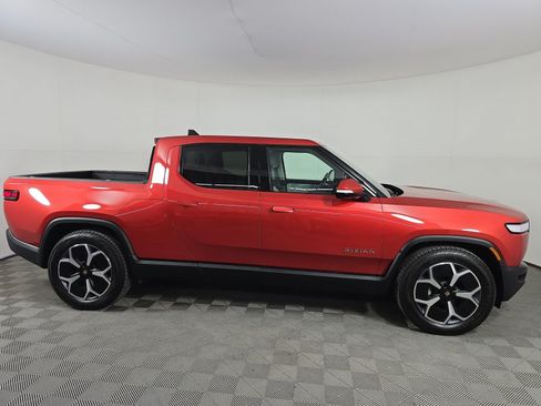 Used 2024 Rivian R1T Adventure AWD/4WD image 6