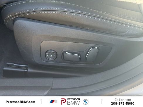 Used 2025 BMW 330i xDrive Sedan w/ Convenience Package image 12