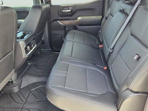 Used 2019 Chevrolet Silverado 1500 High Country w/ Technology Package AWD/4WD image 13