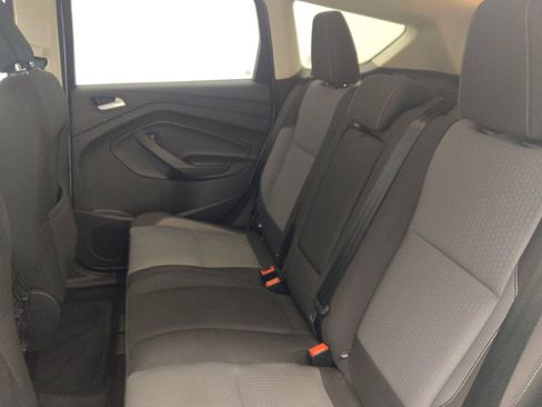 Used 2018 Ford Escape SE FWD image 18