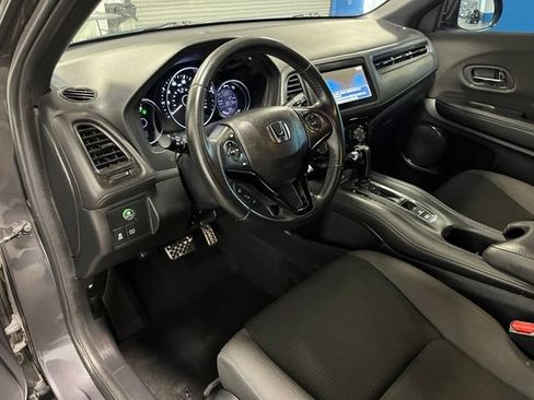 Used 2019 Honda HR-V Sport image 19