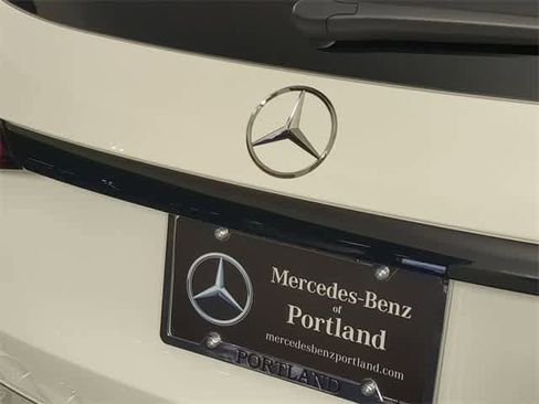 Used 2026 Mercedes-Benz GLC 300 4MATIC image 10