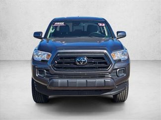 Used 2022 Toyota Tacoma SR video 2
