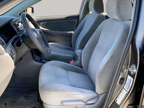 Used 2007 Toyota Corolla CE FWD image 7