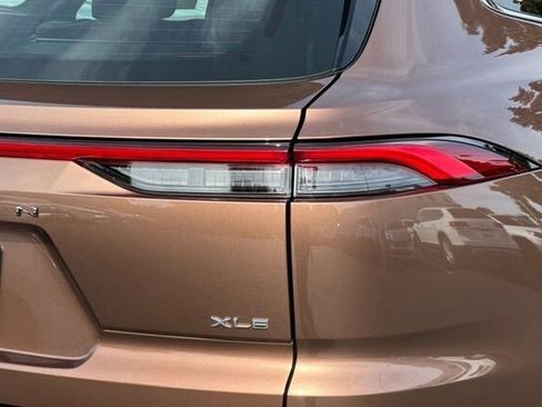 New 2025 Toyota Crown Signia image 16