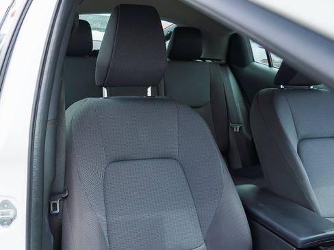 Certified 2024 Toyota Prius LE AWD/4WD image 24