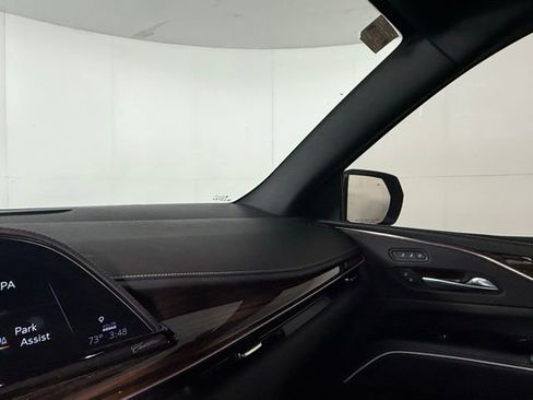 Certified 2023 Cadillac Escalade Premium Luxury w/ LPO, Radiant Package AWD/4WD image 15